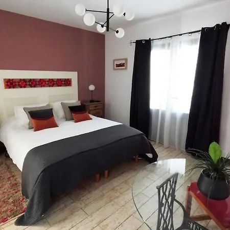 Moonlava: Apto, Piscina, Wifi Appartement