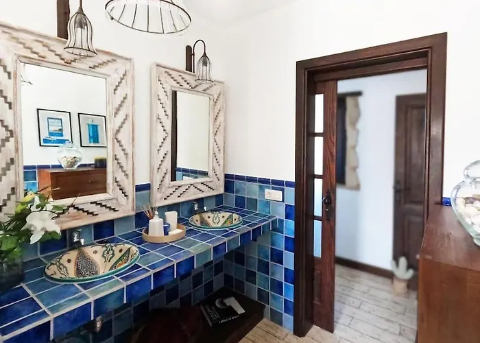 Moonlava: Apto, Piscina, Wifi Yaiza (Lanzarote)