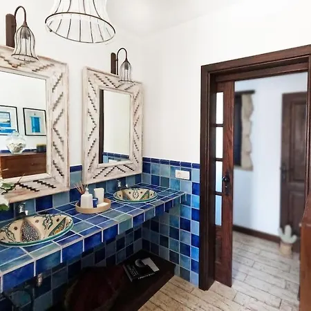 Moonlava: Apto, Piscina, Wifi Yaiza (Lanzarote)