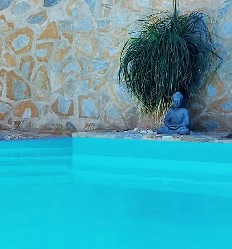 Daire Moonlava: Apto, Piscina, Wifi *