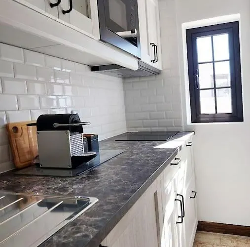 Moonlava: Apto, Piscina, Wifi